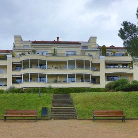 Appartement Entierement Equipe Шарбоньер-ле-Бен Экстерьер фото